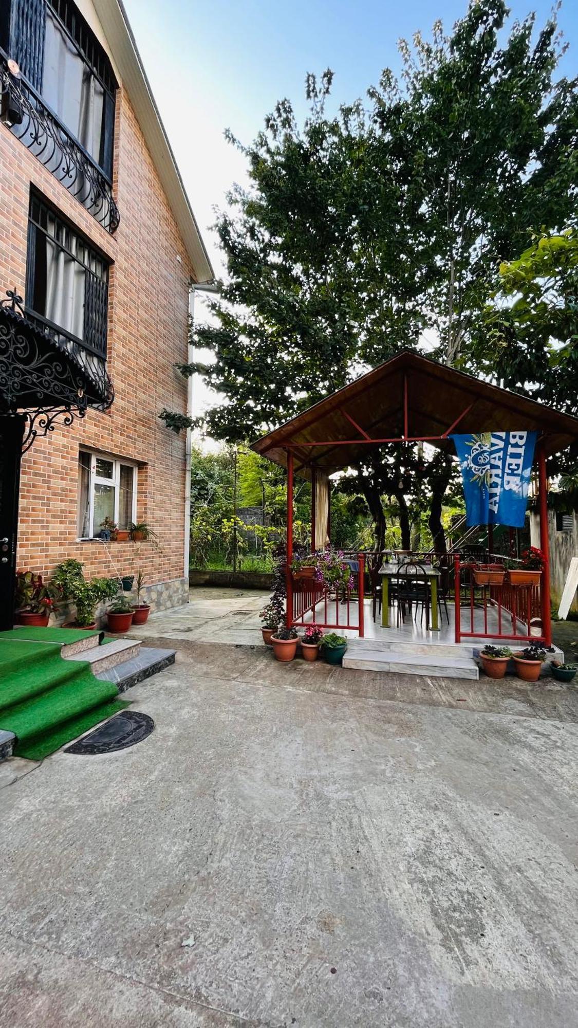 Dato'S Guesthouse Makhinjauri Dış mekan fotoğraf